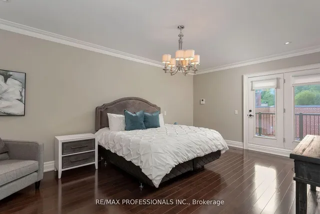 Additional image 28 of 1212 Royal York Rd