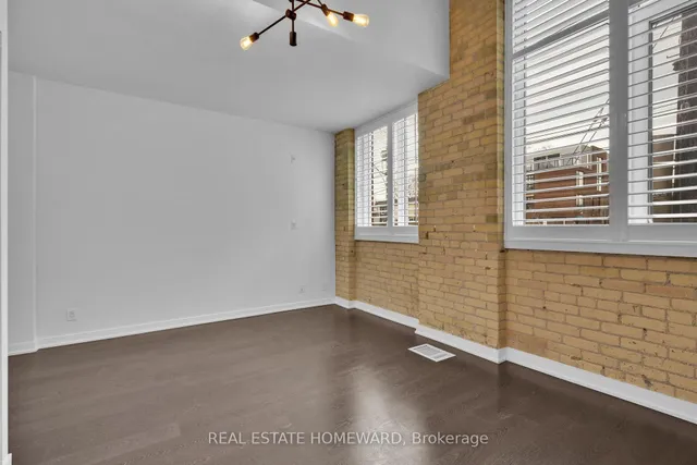 Additional image 21 of 201 Carlaw Ave Unit 128