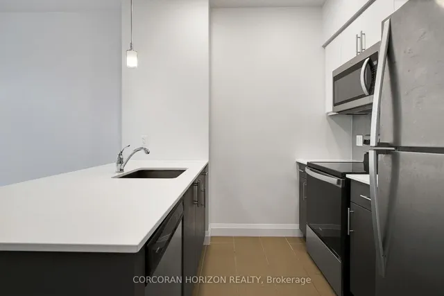 Additional image 14 of 399 Queen St Unit 213