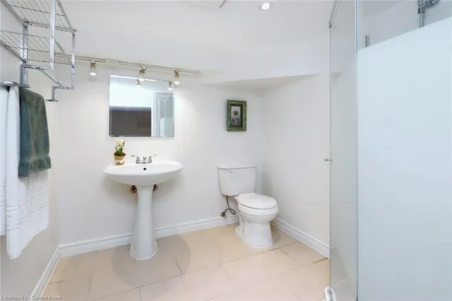 Additional image 24 of 255 East 11th St