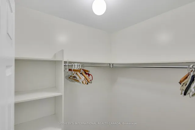 Additional image 22 of 451 Rosewell Ave Unit 506