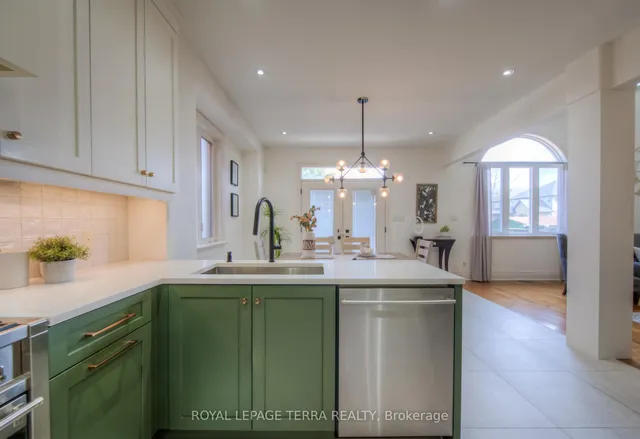 Additional image 18 of 217 1/2 Federal St