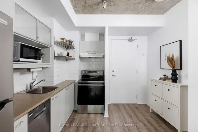 Additional image 4 of 333 ADELAIDE St Unit 534