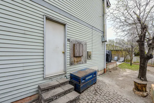 Additional image 42 of 2 Charters Rd