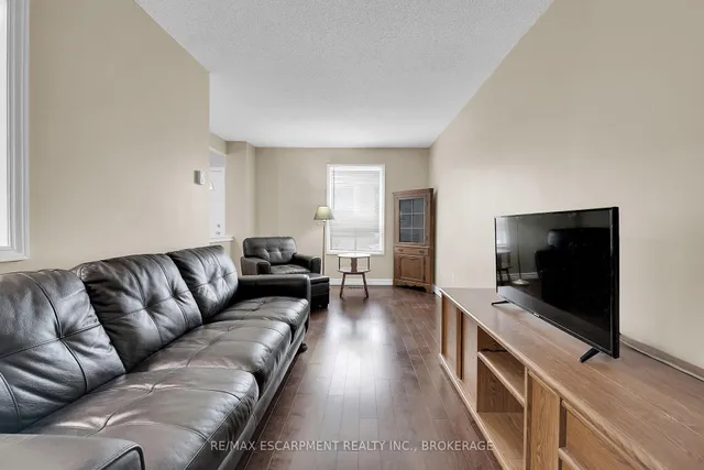 Additional image 20 of 164 Campbell Ave