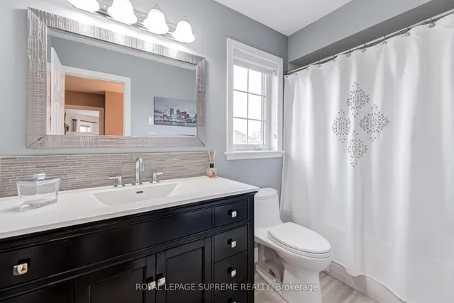 Additional image 26 of 34 Purdy Cres