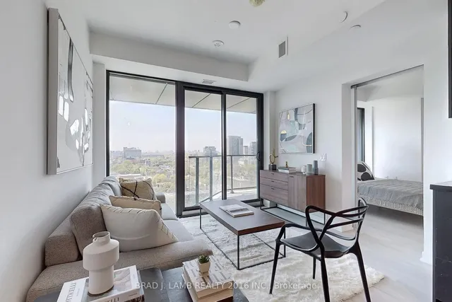 Additional image 4 of 195 McCaul St Unit 1302