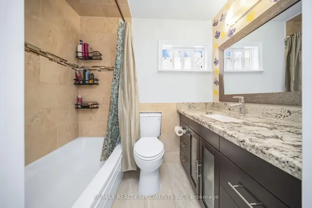 Additional image 32 of 18 Hardcastle Crt