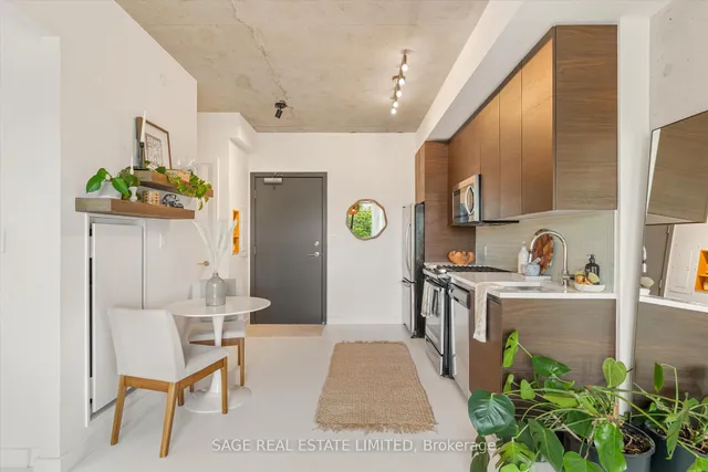 Additional image 7 of 246 Logan Ave Unit 406