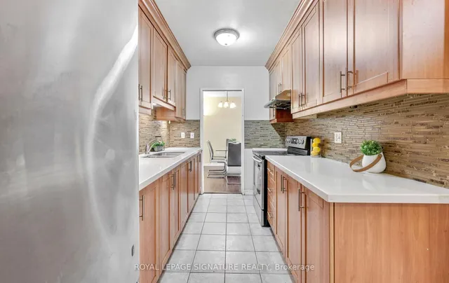 Additional image 27 of 3025 Queen Frederica Dr Unit 201