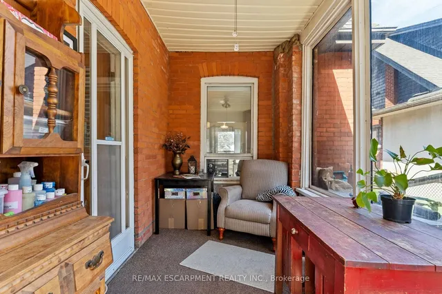 Additional image 18 of 245 Hillcrest Ave