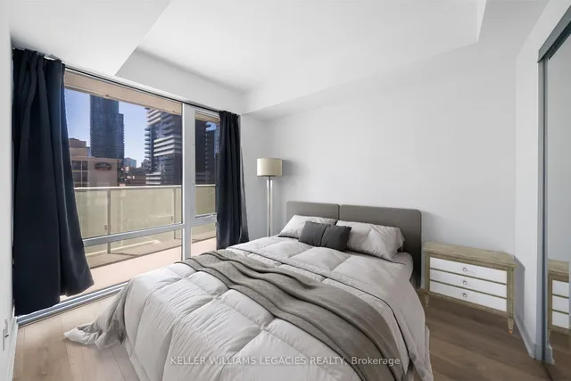 Additional image 13 of 501 Yonge St Unit 1211