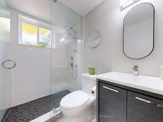 Additional image 35 of 1846 Steepbank Cres