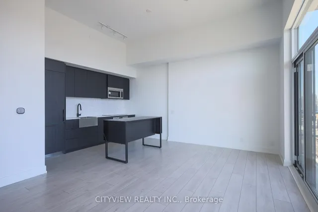 Additional image 5 of 270 Dufferin St Unit PH4