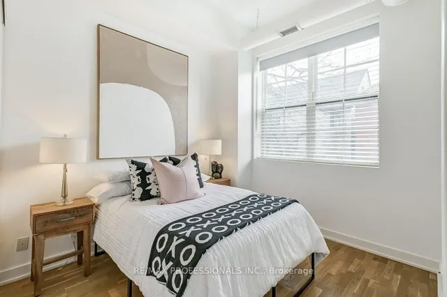 Additional image 24 of 152 Annette St Unit 205