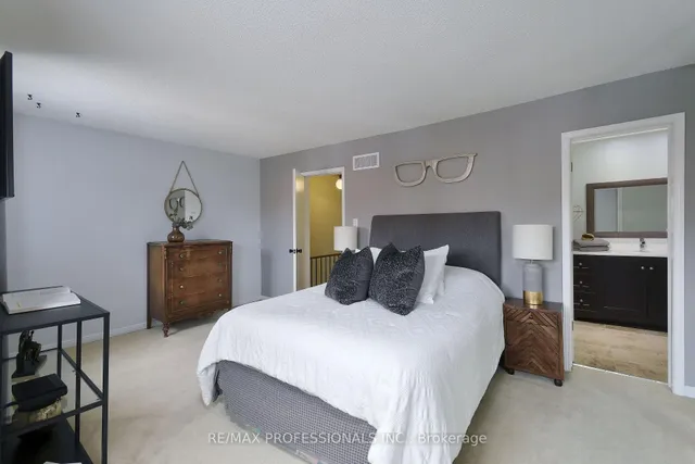 Additional image 22 of 24 Stoneham Rd