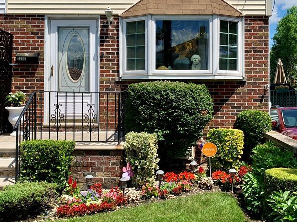 3207 Ampere Avenue, Bronx, NY 10465