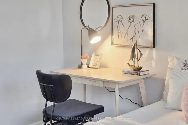 Additional image 38 of 96 CROSSBOW Cres