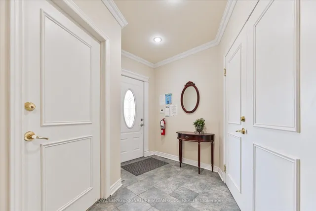 Additional image 4 of 454 Donlands Ave