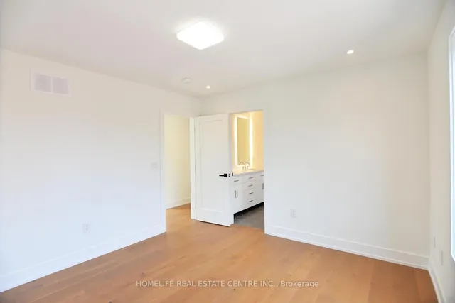 Additional image 31 of 1 Camilla Cres