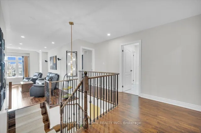 Additional image 19 of 33 Denali Cres