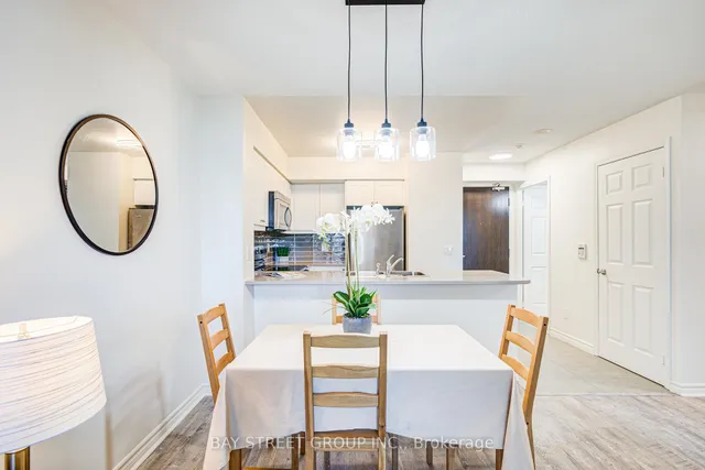 Additional image 27 of 25 Lower Simcoe St Unit 627