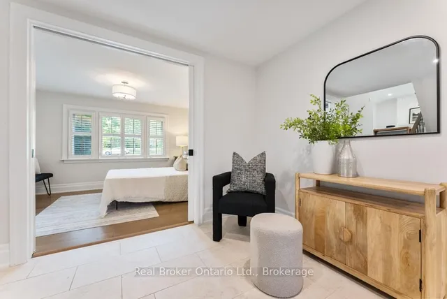 Additional image 22 of 307 South Crt