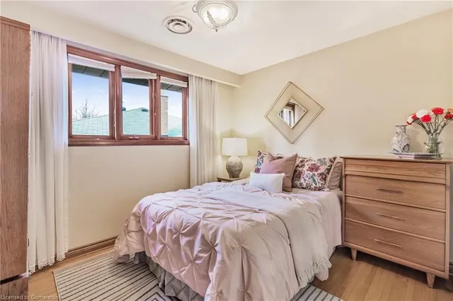 Additional image 14 of 3236 Cedartree Cres