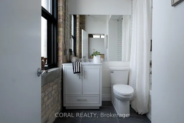 Additional image 25 of 736 Dundas St Unit 407