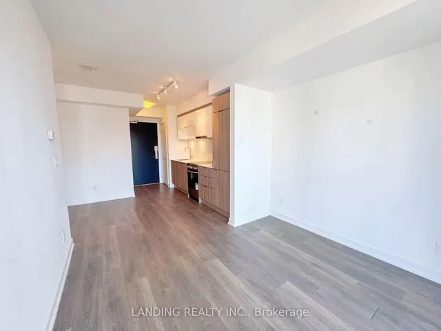 Additional image 8 of 159 Wellesley St Unit 1610