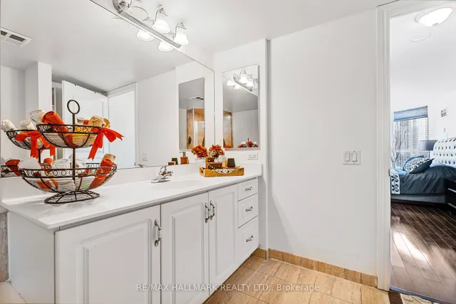 Additional image 24 of 5 Northtown Way Unit 1413