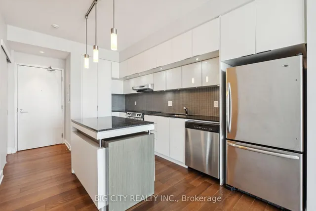 Additional image 12 of 110 Charles St Unit 3608