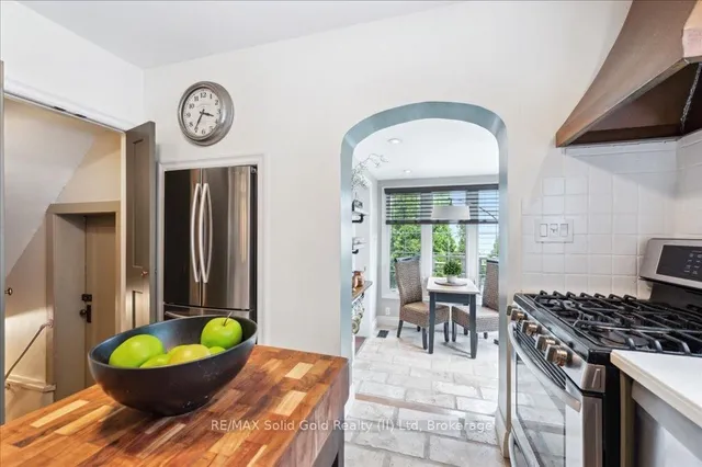 Additional image 19 of 16 Earl St