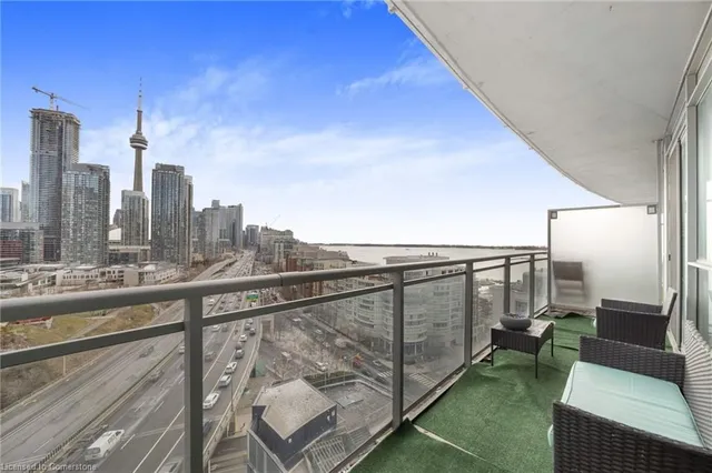 Additional image 23 of 38 Dan Leckie Way Unit 1909