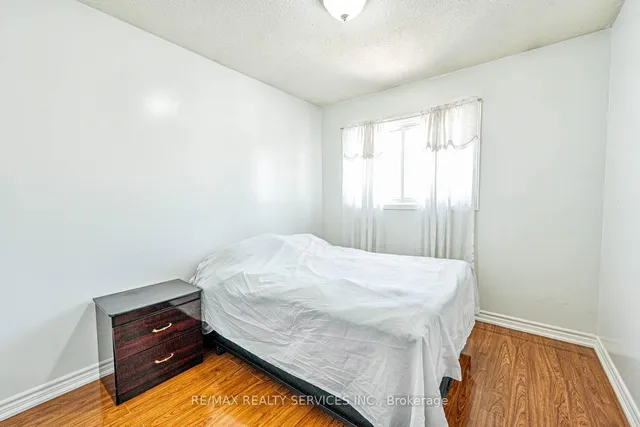 Additional image 17 of 10 Shirley Pl Unit 10