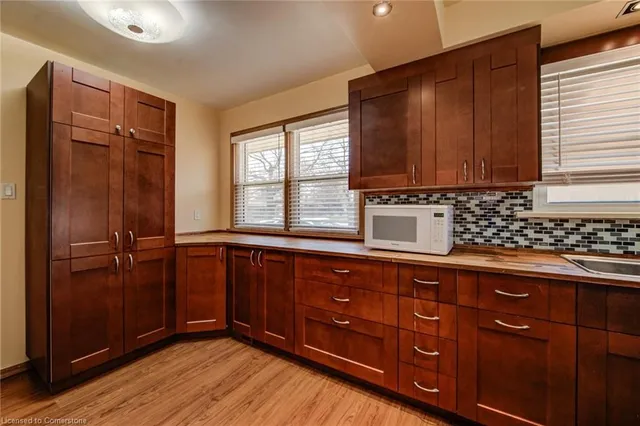 Additional image 17 of 574 Krug St