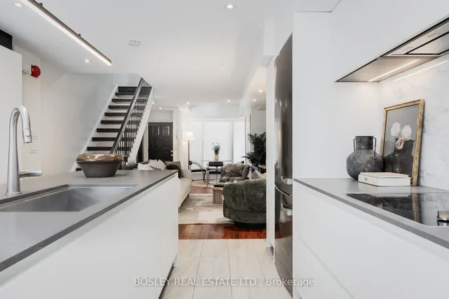 Additional image 10 of 95 Summerhill Ave Unit 10