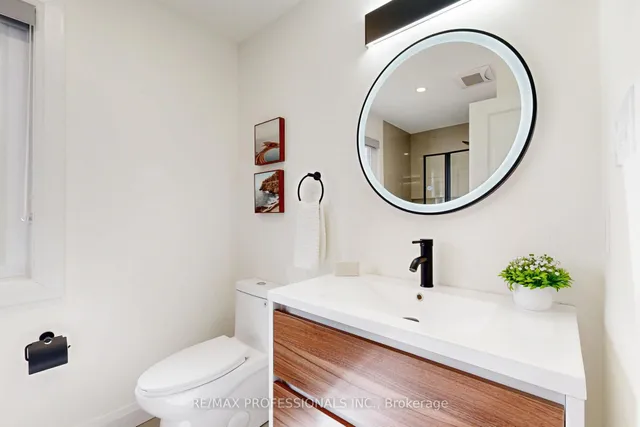 Additional image 23 of 1327 Greenwood Cres