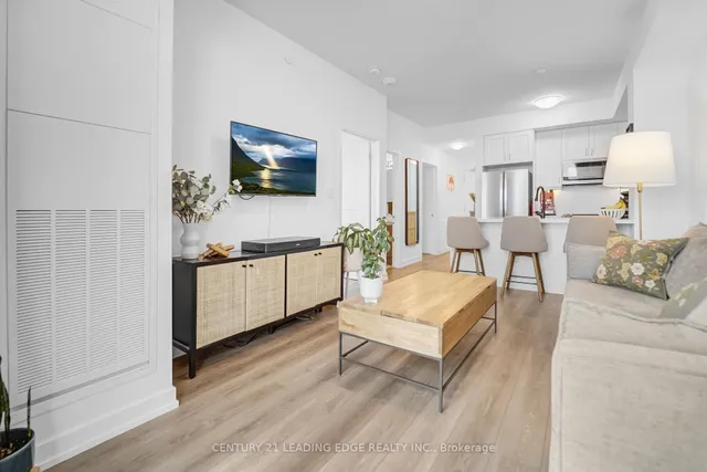 Additional image 9 of 460 Dundas St Unit 313