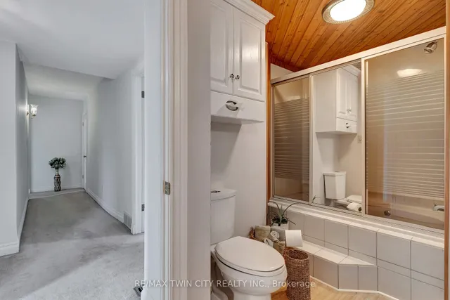 Additional image 25 of 103 Belleview Ave