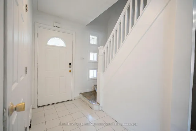 Additional image 7 of 49 Trethewey Dr