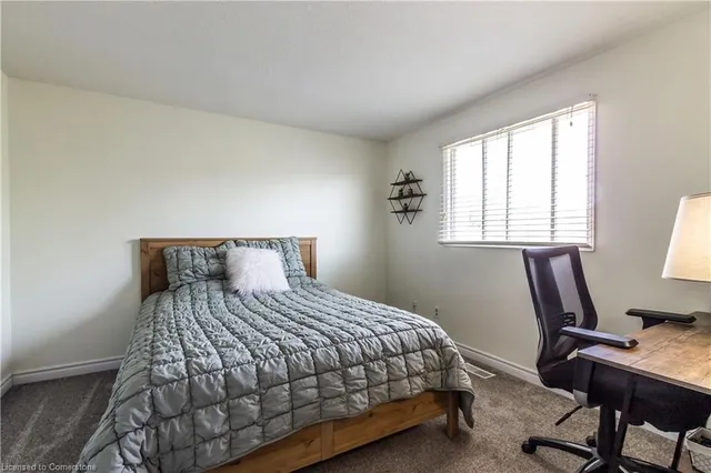 Additional image 28 of 112 Wexford Cres