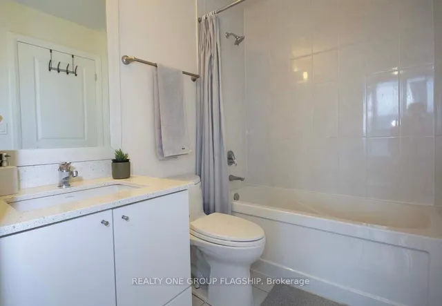 Additional image 14 of 75 Eglinton Ave Unit 2408