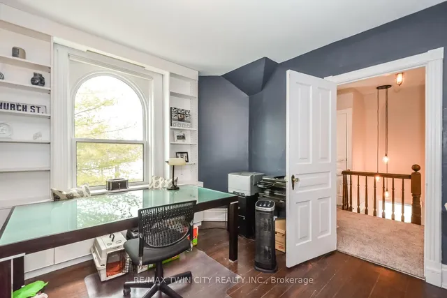 Additional image 27 of 19 Roland St