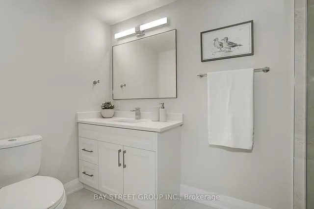 Additional image 30 of 35 Belinda Sq