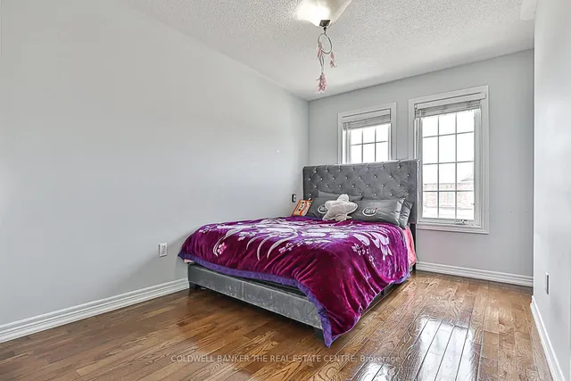 Additional image 22 of 43 Crystalview Cres