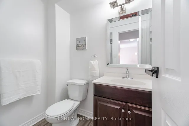 Additional image 9 of 6 Winterfold Dr