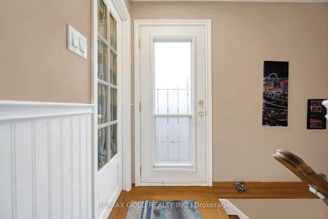 Additional image 31 of 59 Roberts Cres