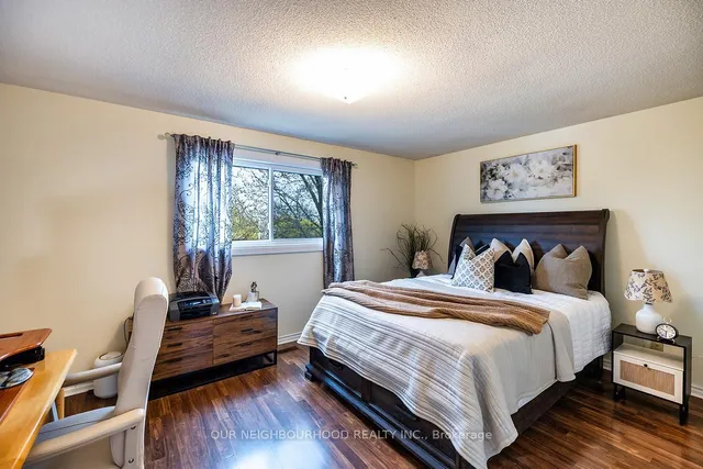 Additional image 19 of 87 Flamingo Cres