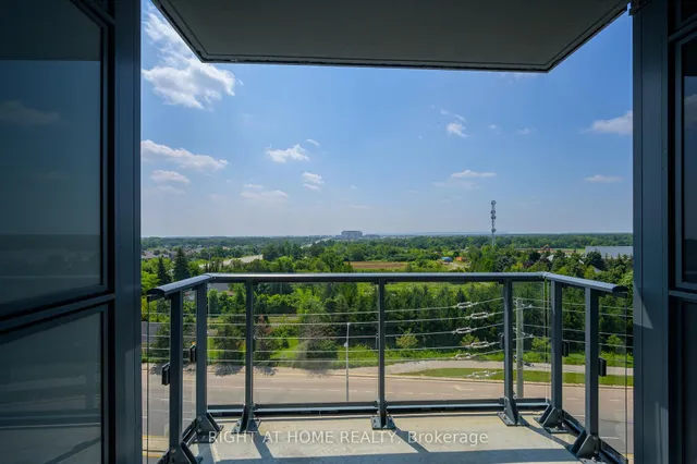 Additional image 26 of 509 Dundas St Unit 605